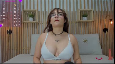 emma cleir online show from 09-12-25, 11:43