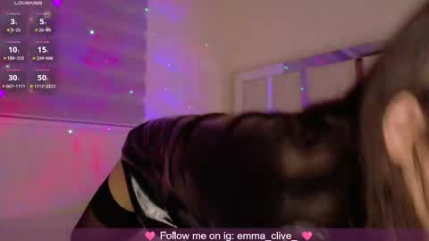 Snapshot of emma_clive chatting on 02-19-25, 03:06 Emma online show from 02-19-25, 03:06