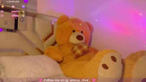 Snapshot of emma_clive chatting on 12-02-25, 02:17 Emma online show from 12-02-25, 02:17