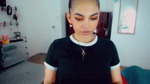 emma online show from 11-05-25, 10:32