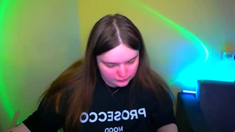 Eva online show from 09-21-25, 01:24