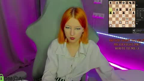 Emma online show from 05-30-26, 01:03