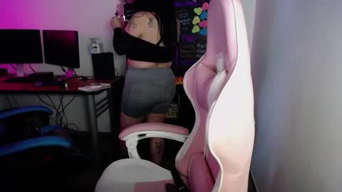 emmy online show from 01-26-25, 09:29