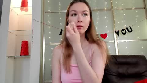 Snapshot of emma_flin chatting on 06-15-26, 11:34 Emma online show from 06-15-26, 11:34
