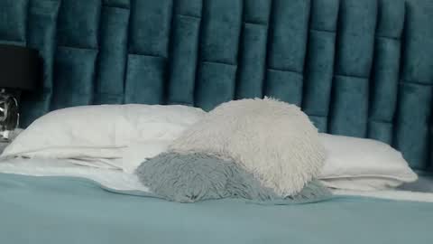 Emma online show from 09-19-25, 07:47