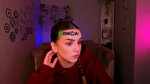 Emma online show from 04-25-26, 09:12