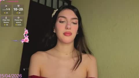 Emma 3 online show from 04-26-26, 03:15