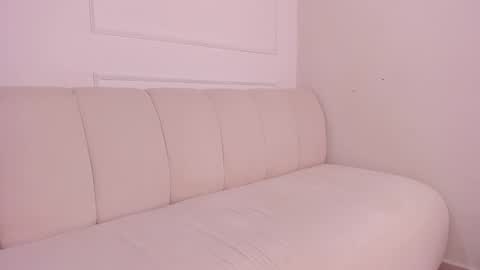 emma_jonness online show from 01-25-25, 10:39