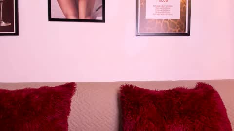 emma_jonness online show from 09-30-25, 05:18