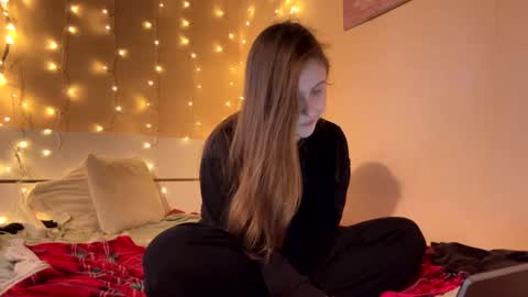 Snapshot of emma_just chatting on 02-28-25, 08:42 emma_just online show from 02-28-25, 08:42