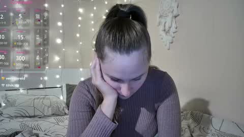 Snapshot of emma_just chatting on 09-23-25, 07:06 emma_just online show from 09-23-25, 07:06