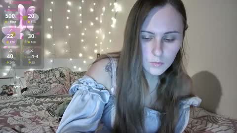 Snapshot of emma_just chatting on 10-02-25, 07:43 emma_just online show from 10-02-25, 07:43