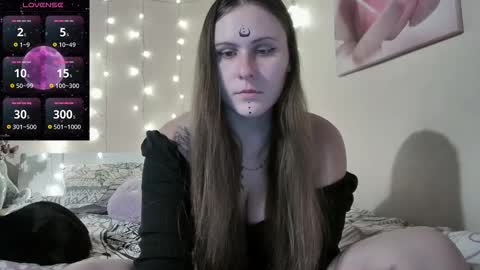 emma_just online show from 10-30-25, 07:10