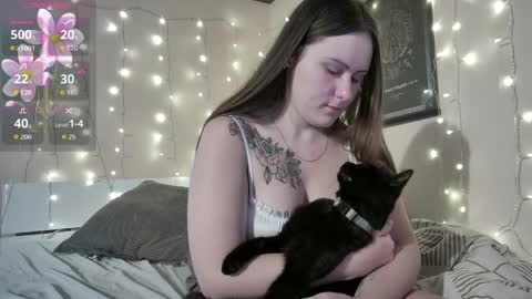 emma_just online show from 04-03-26, 07:17