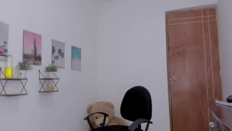 whises lits        online show from 02-05-26, 05:50