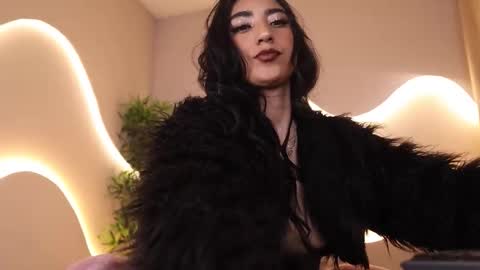 Snapshot of emma_lirys chatting on 10-16-25, 06:47 Emma online show from 10-16-25, 06:47