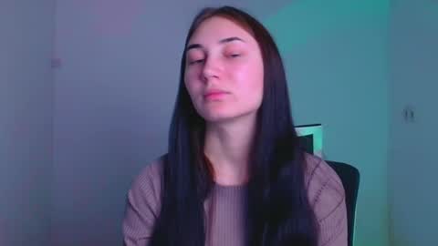 Emma online show from 01-21-25, 06:00