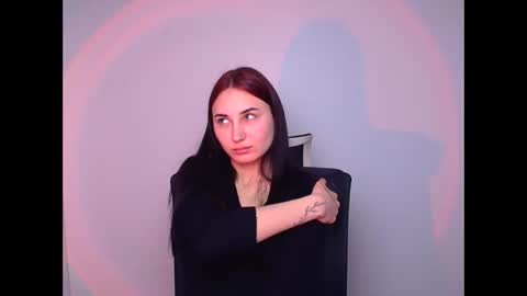 Emma online show from 02-09-25, 02:28