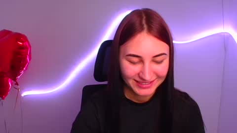 Emma online show from 03-03-25, 01:10