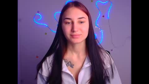 Emma online show from 03-04-25, 01:06