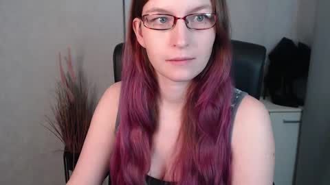 emma online show from 02-12-25, 10:03