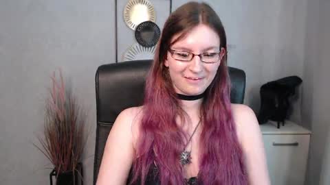 emma online show from 03-12-25, 01:08