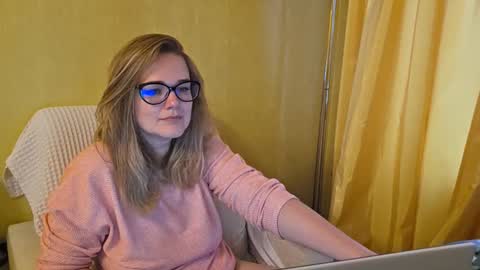 emma_misty_ online show from 10-13-25, 02:06