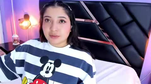 Snapshot of emma_monserratt chatting on 06-11-26, 12:14 Emma Monserratt online show from 06-11-26, 12:14