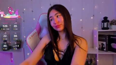 Emma online show from 11-04-25, 01:27