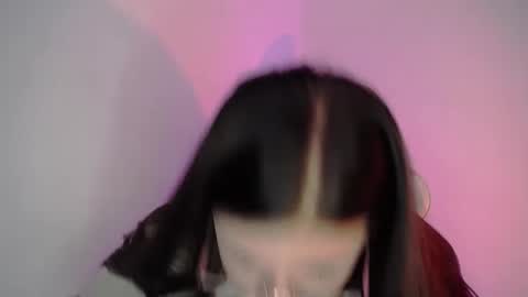 Emma online show from 09-19-25, 01:40