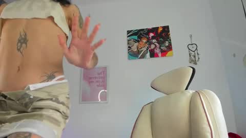 Emma online show from 02-06-26, 02:09