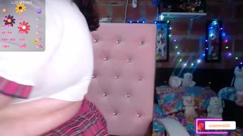 Snapshot of emma_ruiiz_ chatting on 10-12-25, 03:49 emma online show from 10-12-25, 03:49