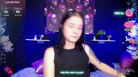 Snapshot of emma_sweethot chatting on 02-06-26, 06:33 Emma Black online show from 02-06-26, 06:33