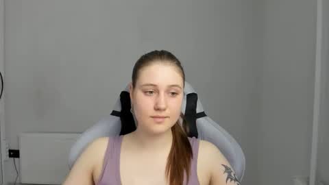 Emma online show from 06-09-26, 12:06