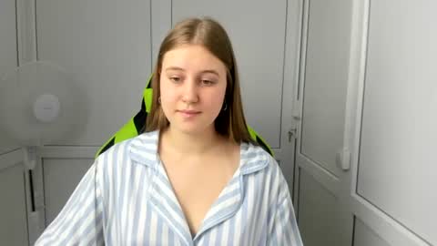 Emma online show from 07-24-26, 06:44