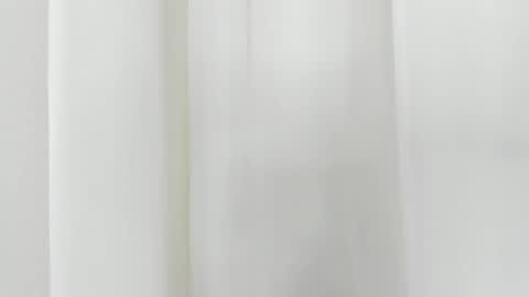 Snapshot of emma_torres__ chatting on 12-26-24, 11:54 Ema online show from 12-26-24, 11:54