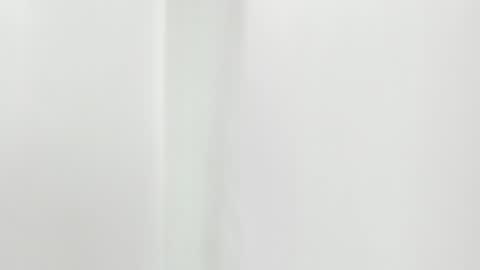 Snapshot of emma_torres__ chatting on 01-06-25, 12:02 Ema online show from 01-06-25, 12:02