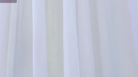 Snapshot of emma_torres__ chatting on 01-13-25, 11:52 Ema online show from 01-13-25, 11:52