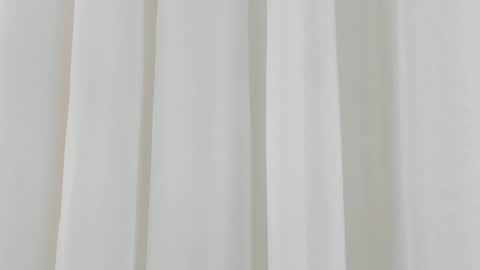 Snapshot of emma_torres__ chatting on 01-16-25, 11:48 Ema online show from 01-16-25, 11:48