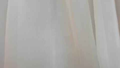 Snapshot of emma_torres__ chatting on 01-18-25, 12:04 Ema online show from 01-18-25, 12:04