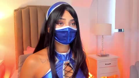 Snapshot of emma_torres__ chatting on 01-25-25, 11:55 Ema online show from 01-25-25, 11:55