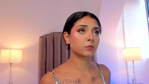 Snapshot of emma_torres__ chatting on 01-29-25, 11:51 Ema online show from 01-29-25, 11:51