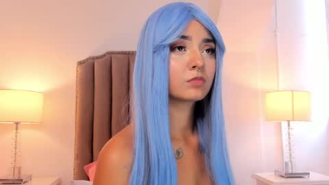 Snapshot of emma_torres__ chatting on 02-26-25, 02:57 Ema online show from 02-26-25, 02:57