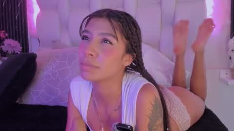 emmaa00_ online show from 03-28-26, 06:18