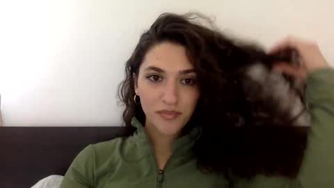 Snapshot of emmababy2322 chatting on 01-10-25, 08:04 Emma online show from 01-10-25, 08:04