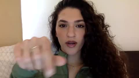 Emma online show from 01-16-25, 05:23