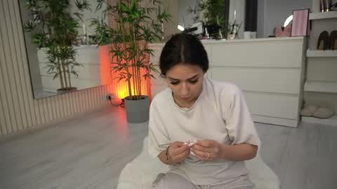 emmablanco online show from 04-07-26, 04:13