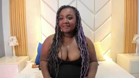 Snapshot of emmabrantt_ chatting on 12-16-25, 04:28 EmmaBrantt online show from 12-16-25, 04:28