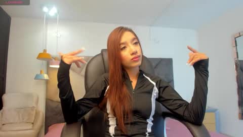 Emma  online show from 11-09-25, 05:44