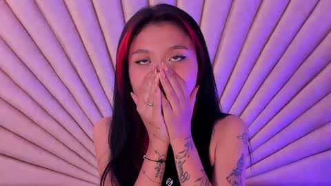 Snapshot of emmaduff_ chatting on 09-27-25, 11:37 online show from 09-27-25, 11:37